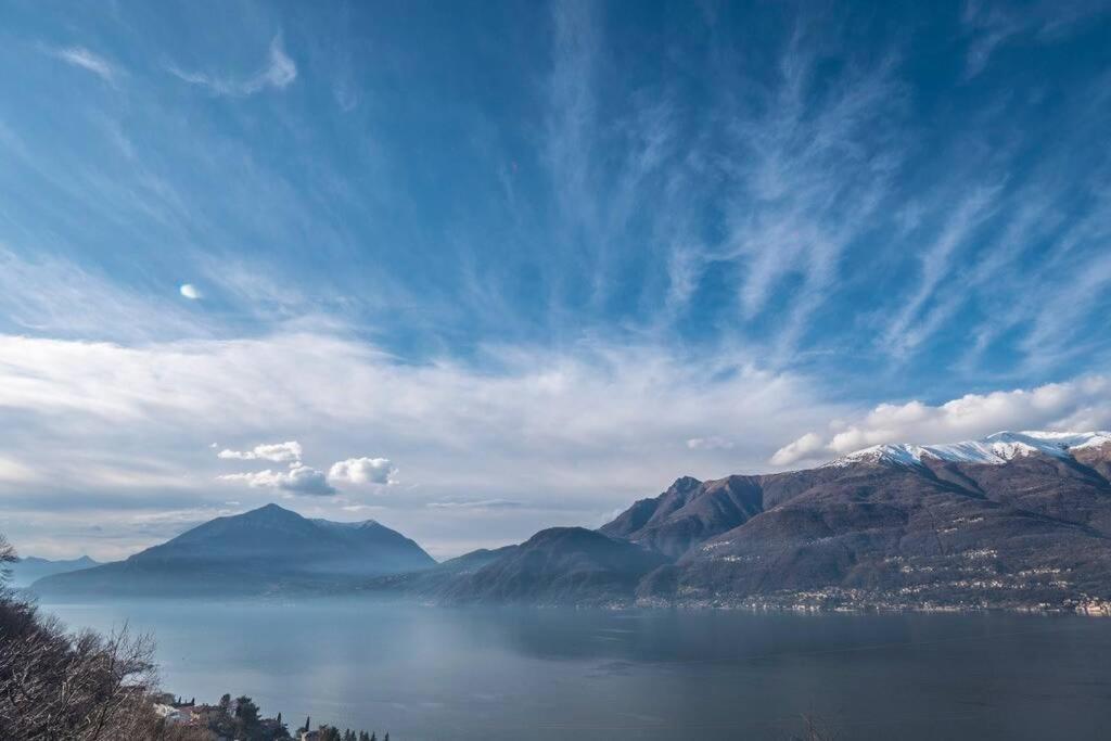 Magic Lake View With Beautiful Pool Area 贝拉诺 外观 照片