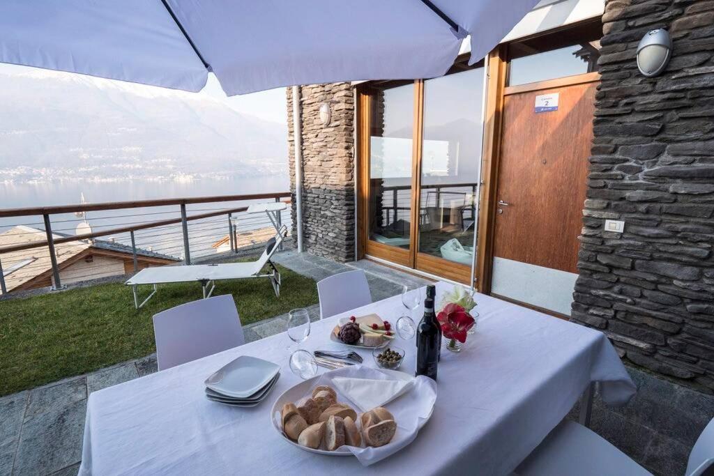 Magic Lake View With Beautiful Pool Area 贝拉诺 外观 照片