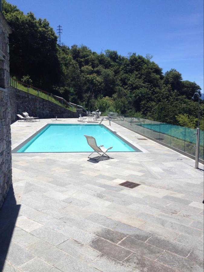 Magic Lake View With Beautiful Pool Area 贝拉诺 外观 照片